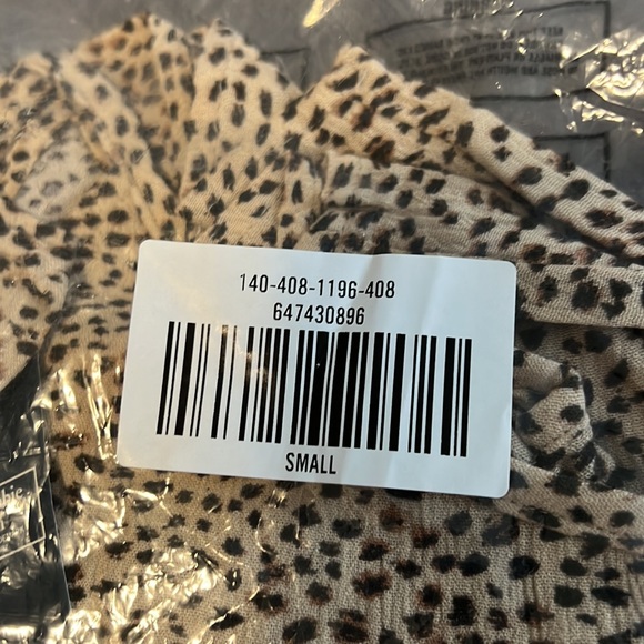 Casual outing tank top - Picture 3 of 3